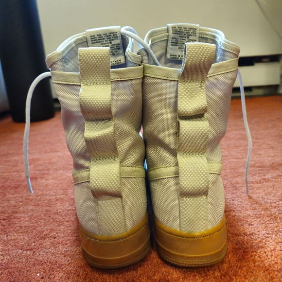 Nike SF Air Force 1 High Light Bone Gum Button Sneakers Shoes Women's Size 9.5 - Picture 7 of 12